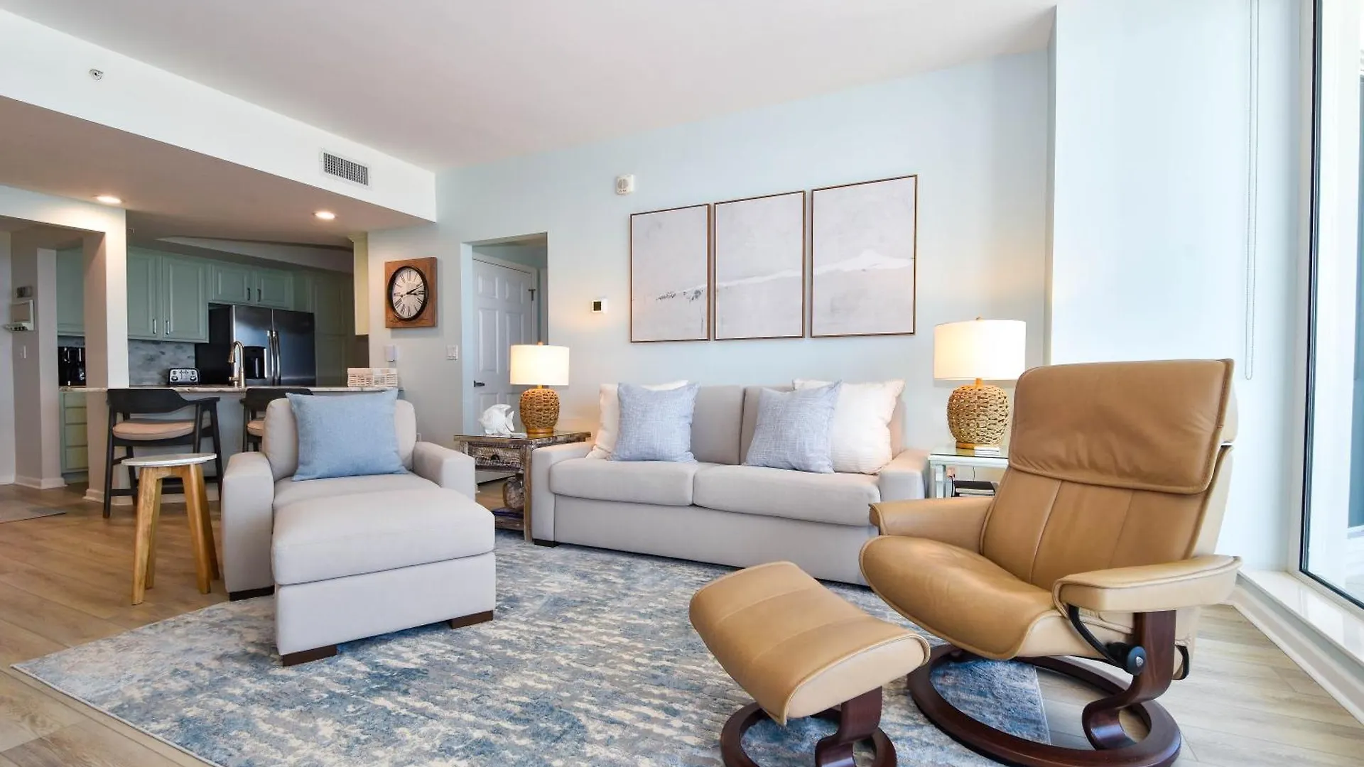 Silver Beach Towers W902 Destin Apartment